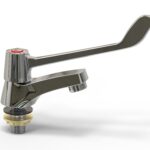 Cobra Medical Heavy Pattern Pillar Tap Eco Red Male Chrome