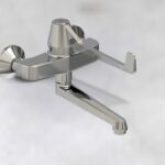 Cobra Medical Heavy Pattern Mixer Wall Type Progressive Control Chrome